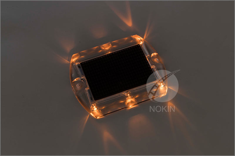 solar powered road studs